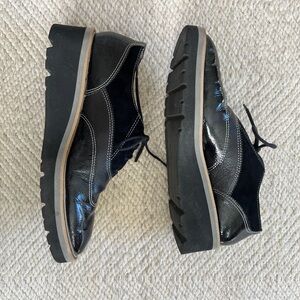 Donald Pliner Black Leather Lace Up Dress Shoes